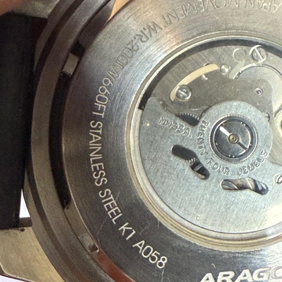 Aragon Divemaster Watch with Black and Green Dial Japanese NH35A Automatic - Picture 8 of 13